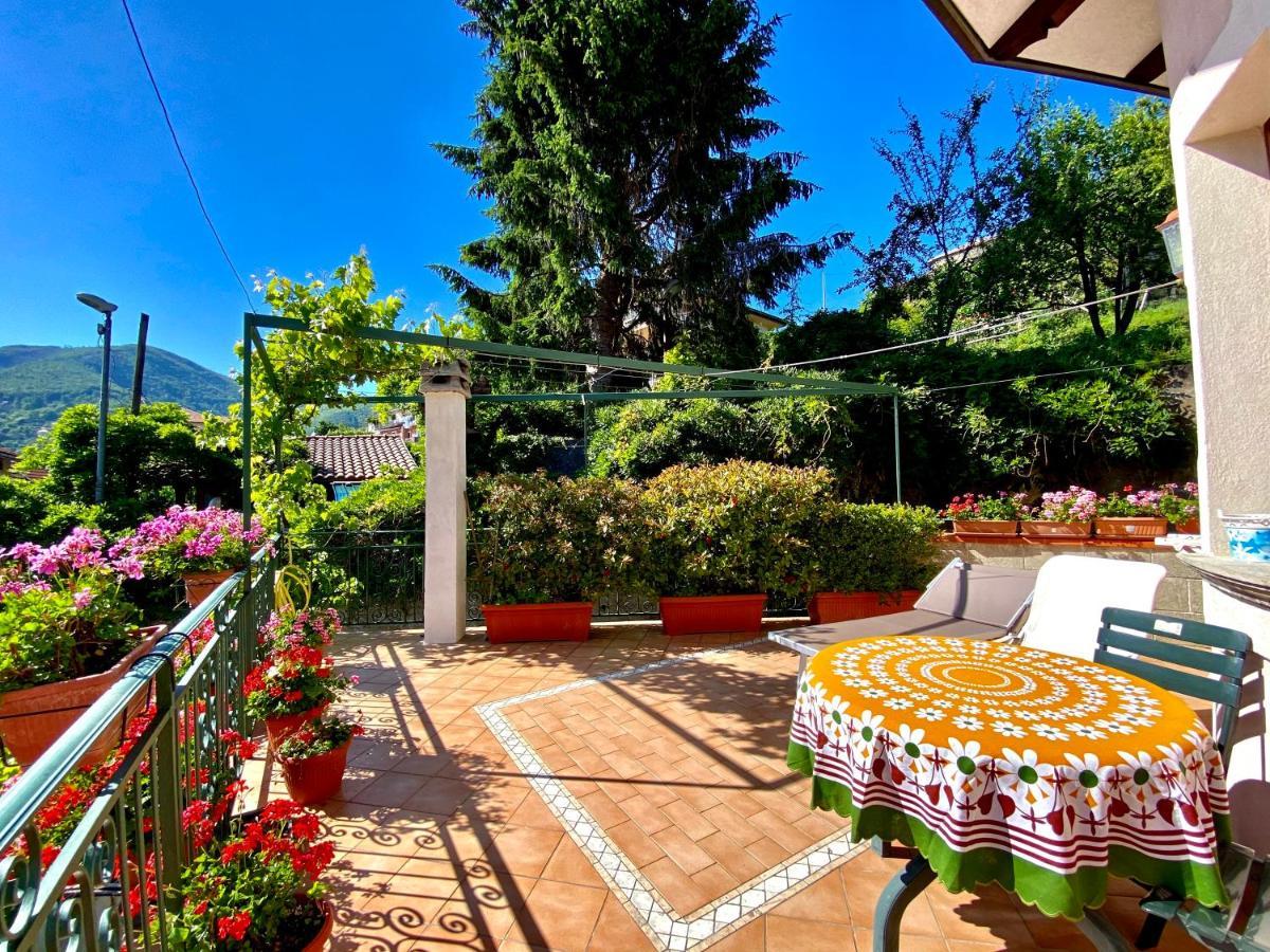 Bed and Breakfast Il Ritrovo Delle Volpi Agerola Exterior foto